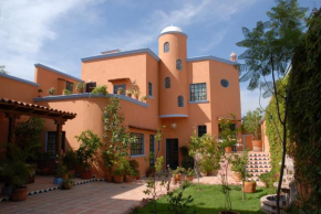 Отель Casa Frida B&B  Сан-Мигель-Де-Альенде